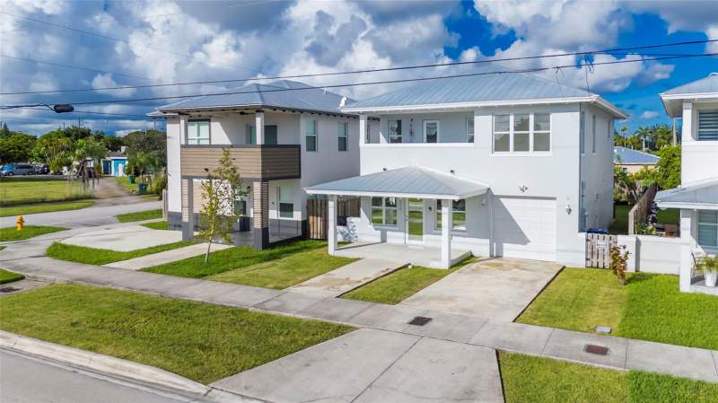 4 bedroom Single Family Residence at 17970 SW 105th Avenue, West Perrine, Miami — photo 4