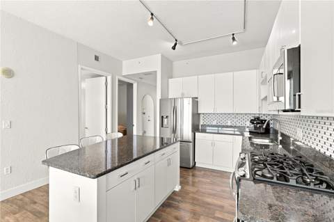 150 E Robinson Street #1810, Orlando FL - photo 7 of 39
