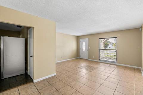 7221 Northbridge Boulevard, Tampa FL - photo 7 of 35