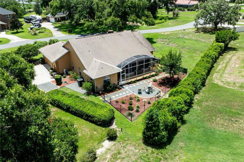 3 bedroom Single Family Residence at 34021 Park Lane, Green Tree Sub, Leesburg — photo 3