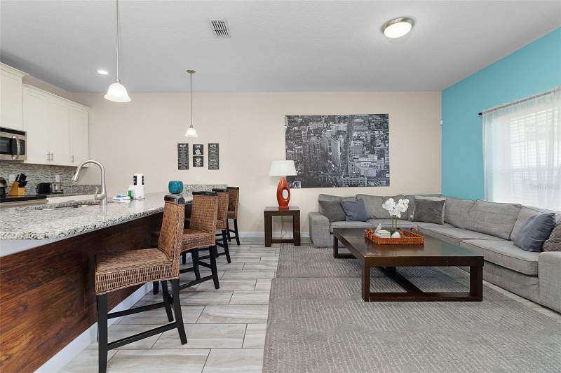 4 bedroom Townhouse at 3148 Pequod Place, Storey Lake Ph 1B-2A, Kissimmee — photo 4