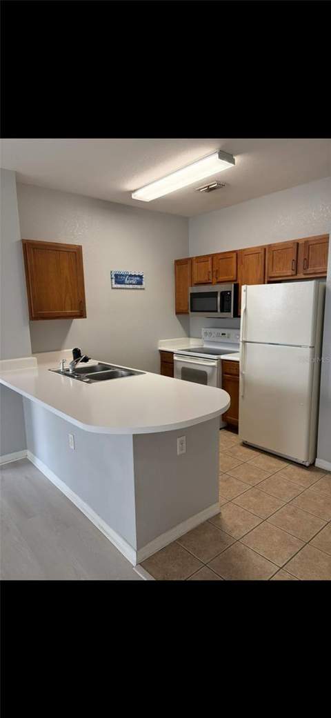 8103 Lillies Way #108, Orlando FL - photo 19 of 34