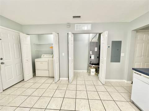 2348 SW 42nd Drive #151, Gainesville FL - photo 8 of 28