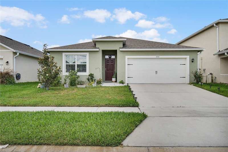4 bedroom Single Family Residence at 3201 Eastgrove Terrace, Eastgrove, Sanford — photo 1