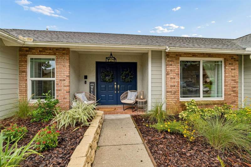 4 bedroom Single Family Residence at 3607 LITHIA RIDGE BOULEVARD, LITHIA RIDGE PH I, VALRICO — photo 4