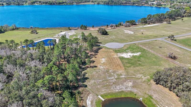 4 bedroom Single Family Residence at 20280 Shoreline Ranch Lane, Shoreline Ranch, Umatilla — photo 4