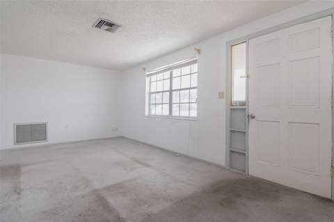 1024 Viking Drive, Holiday FL - photo 13 of 35