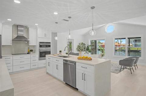 3340 Floramar Terrace, New Port Richey FL - photo 10 of 60