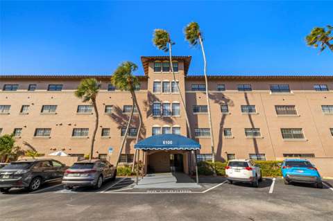 6100 Gulfport Boulevard #414, home for sale in Gulfport 33707
