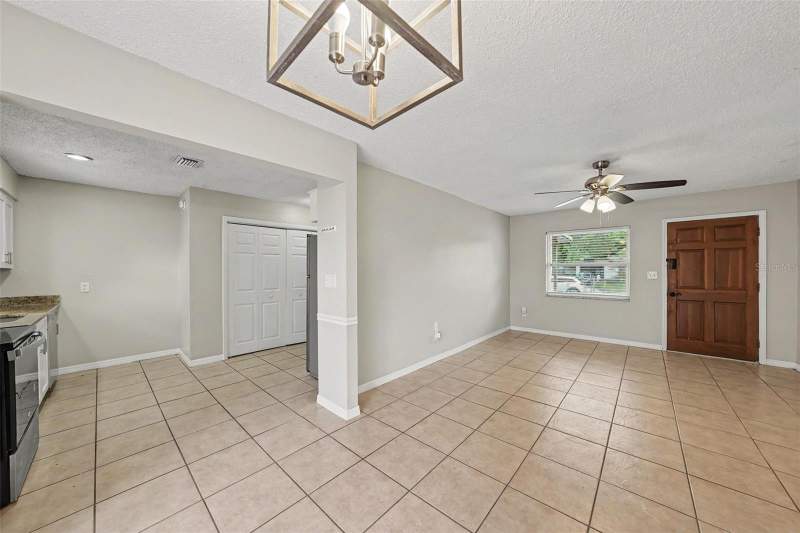 3 bedroom Single Family Residence at 10410 N 27th Street, McRae Myers Boardman Subdivisi, Tampa — photo 4