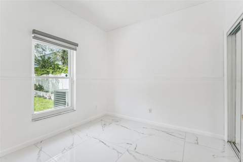 8915 Victoria Isle Place, Orlando FL - photo 12 of 18