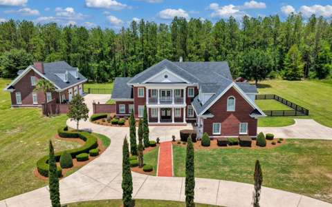 537 SW Windsor Drive, home for sale in Lake City 32024
