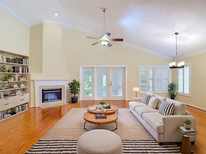 3 bedroom Single Family Residence at 15886 Sanctuary Drive, Tampa Palms Unit 4B Rep Of, Tampa — photo 2