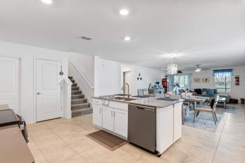 4382 Finch Lane, Kissimmee FL - photo 22 of 50