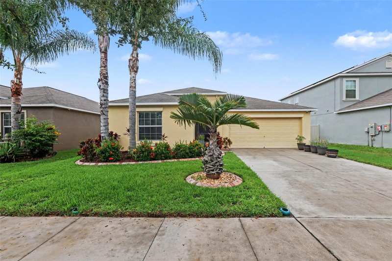 4 bedroom Single Family Residence at 223 Cascade Bend Drive, Riverbend West Ph 1, Ruskin — photo 1