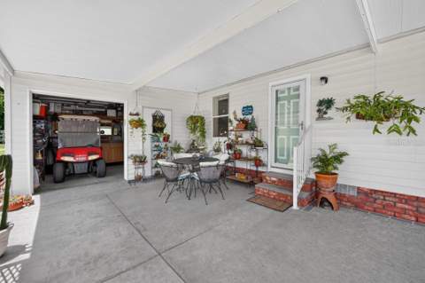 1226 Pompano Lane, Lady Lake FL - photo 12 of 63