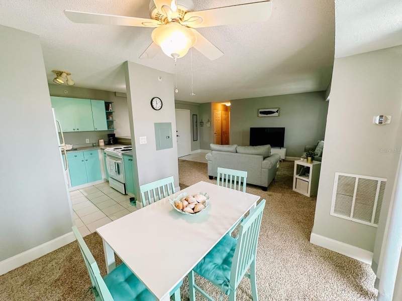 1 bedroom Condominium at 3315 58th Avenue #414, Wave The Condo, St Petersburg — photo 5