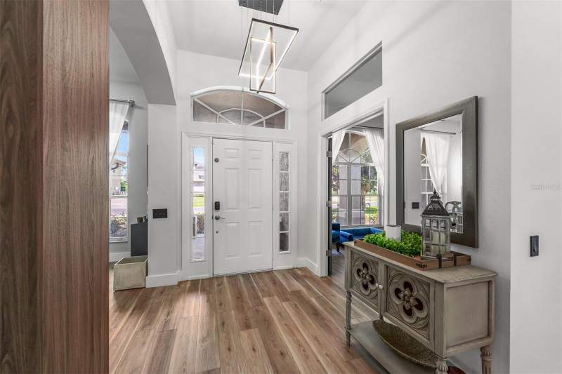 5 bedroom Single Family Residence at 718 LITTLE HAMPTON LANE, WINDERMERE CHASE PH 01, GOTHA — photo 5