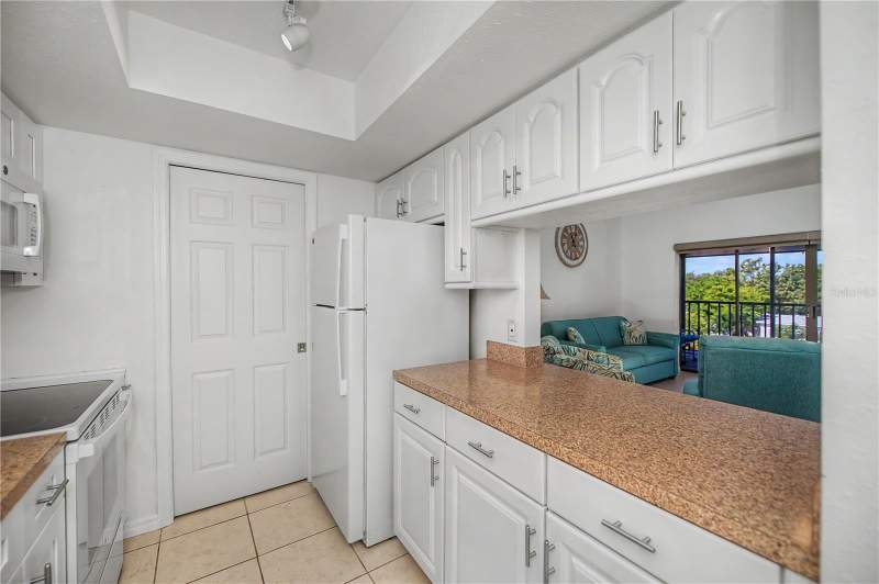 2 bedroom Condominium at 2486 Caring Way #14C, Sunrise Towers Ph 01, Port Charlotte — photo 3