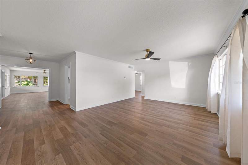 3 bedroom Single Family Residence at 406 E Drury Avenue, Neptune Replat, Kissimmee — photo 3