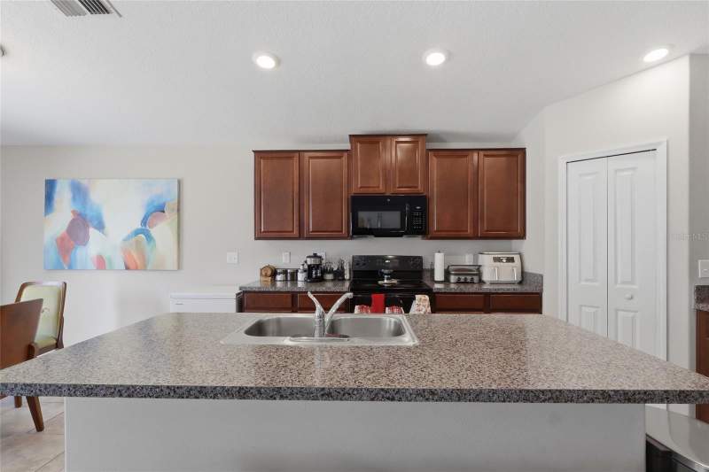 4 bedroom Single Family Residence at 9626 Sage Creek Drive, Belmont North Ph 2C, Ruskin — photo 4