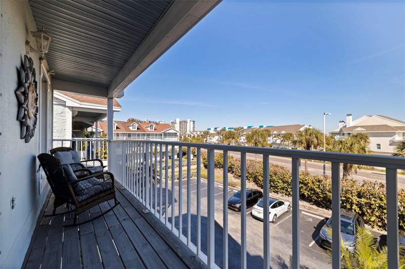 3 bedroom Townhouse at 9158 Blind Pass Road, Marina Park, St Pete Beach — photo 2