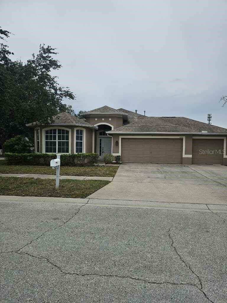 3 bedroom Single Family Residence at 12721 Standbridge Drive, Panther Trace Ph 1A, Riverview — photo 1