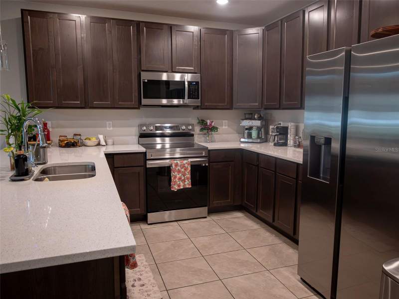 3 bedroom Townhouse at 4878 Coral Castle Drive, Fiesta Key Ph 2, Kissimmee — photo 3