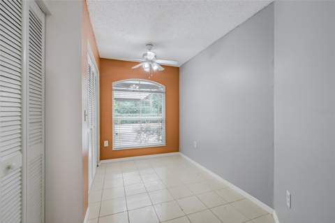 14643 Par Club Circle #14643, Tampa FL - photo 10 of 63