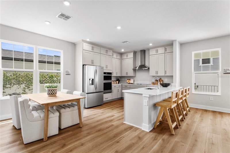 6 bedroom Single Family Residence at 320 43RD AVENUE, NORTHEAST PARK, ST PETERSBURG — photo 5
