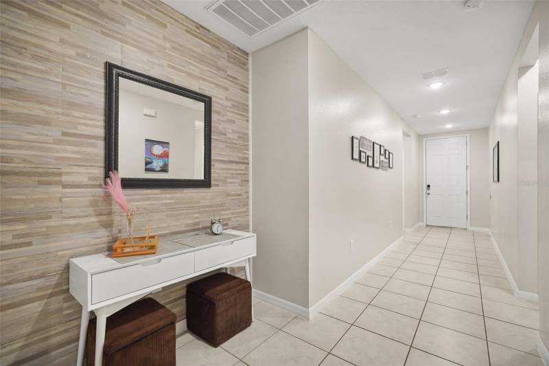 4 bedroom Single Family Residence at 428 McKenna Drive, Lucerne Park Reserve, Winter Haven — photo 3
