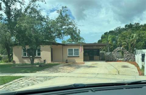 5608 Gateway Drive, home for sale in Tampa 33615