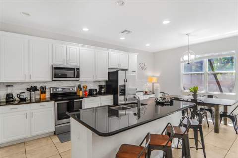 620 Las Fuentes Drive, Kissimmee FL - photo 11 of 75