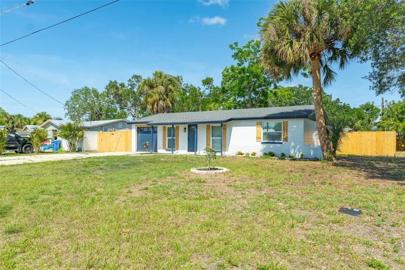 3 bedroom Single Family Residence at 6304 Florida Circle, Apollo Beach Unit One Pt One, Apollo Beach — photo 3
