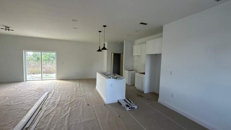 4 bedroom Single Family Residence at 12167 Florence Avenue, Port Charlotte Sec 067, Port Charlotte — photo 3
