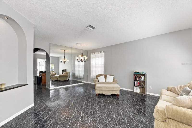 3 bedroom Single Family Residence at 514 Greg Street, Brentwood Hills Tr A Unit 2, Valrico — photo 4