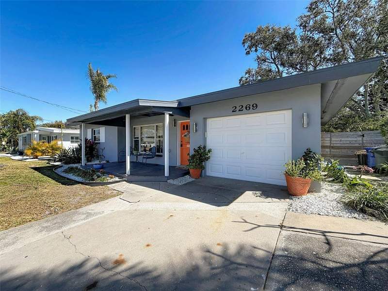 2 bedroom Single Family Residence at 2269 CAROLYN DRIVE, HARBOR VIEW VILLAS 1ST ADD, DUNEDIN — photo 3