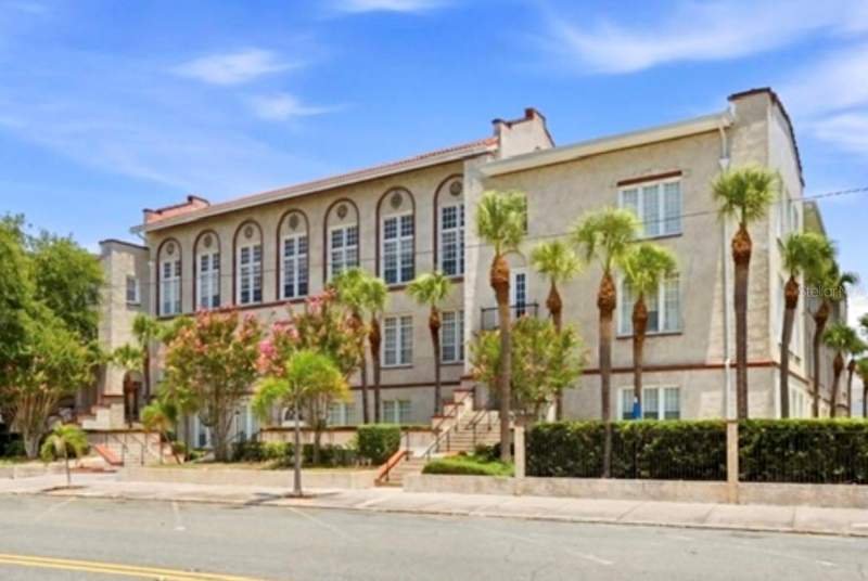 2 bedroom Condominium at 701 Mirror Lake Drive #120, 701 Mirror Lake Condo, St Petersburg — photo 3