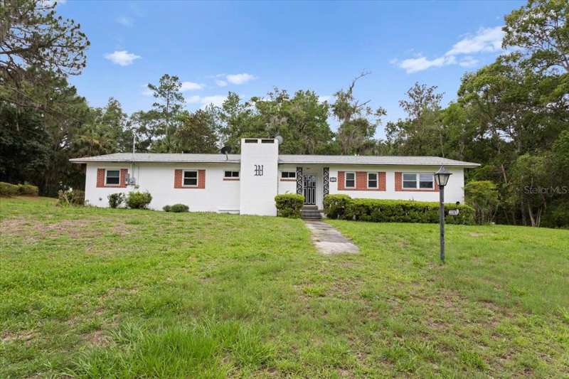 3 bedroom Single Family Residence at 23363 NW 191st Avenue, G M Whetstone Estate Add To H S, High Springs — photo 1