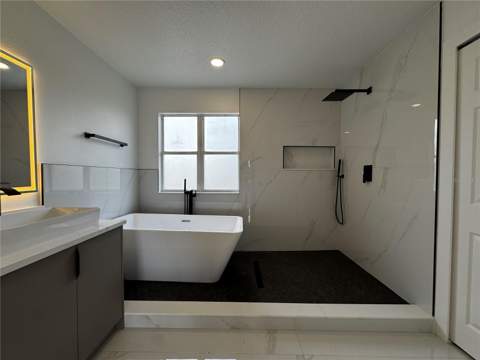 219 Largovista Drive, Oakland FL - photo 17 of 24