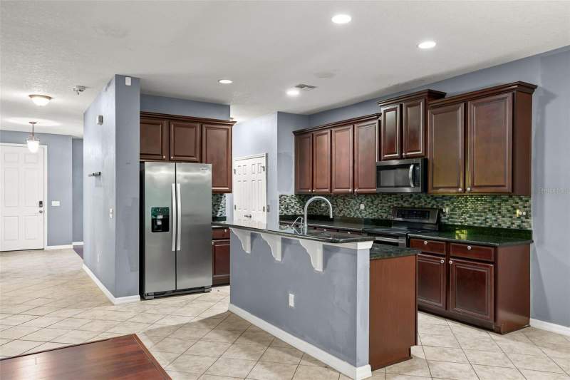 5 bedroom Single Family Residence at 925 Counts Crest Circle, Lake Todd Estates, Apopka — photo 5