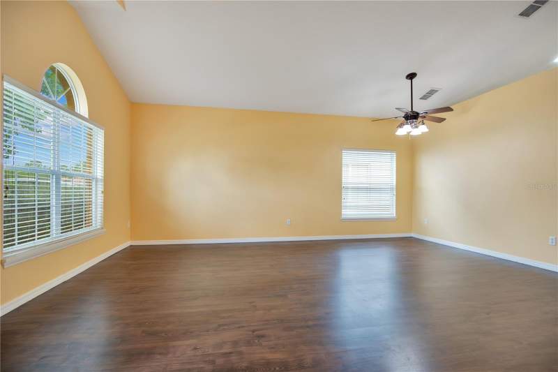 4 bedroom Single Family Residence at 469 Carey Way, Lake Kehoe Preserve 45/87, Orlando — photo 5