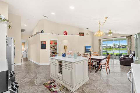 2868 Oconnell Drive, Kissimmee FL - photo 11 of 47