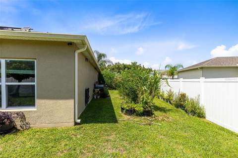 394 Blue Lake Circle, Kissimmee FL - photo 21 of 26