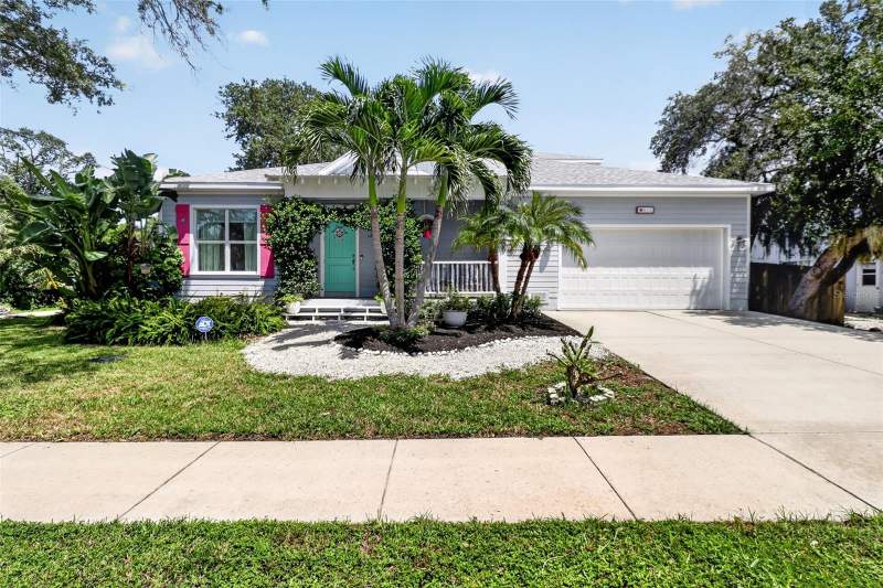 Golden Gateway Homes