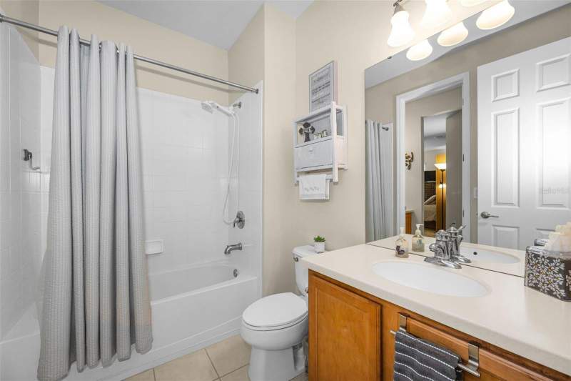 3 bedroom Condominium at 889 Lantern Way, Coachman Reserve Condo, Clearwater — photo 4