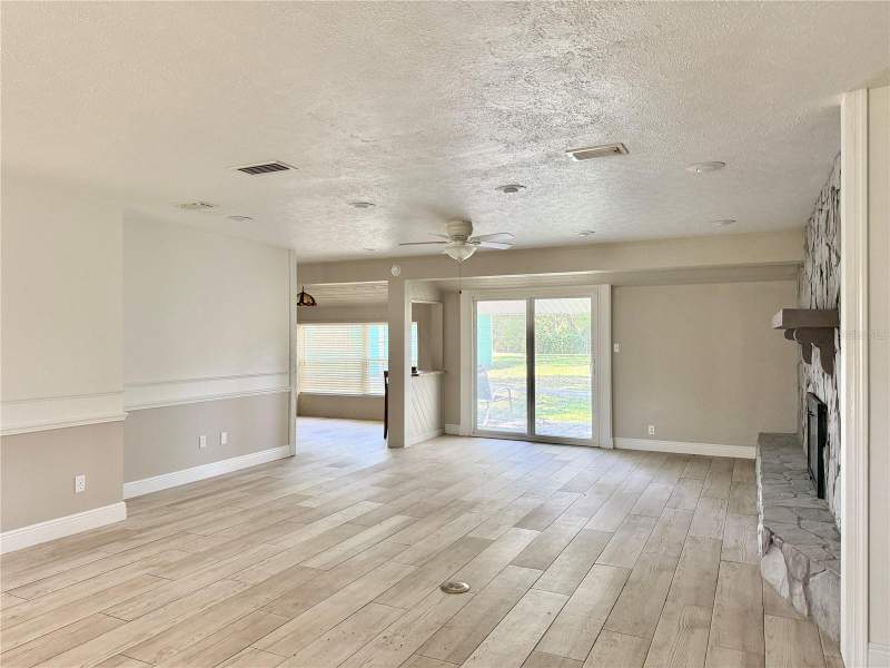 4 bedroom Single Family Residence at 9628 Davis Road, Hampton Oaks, Tampa — photo 5