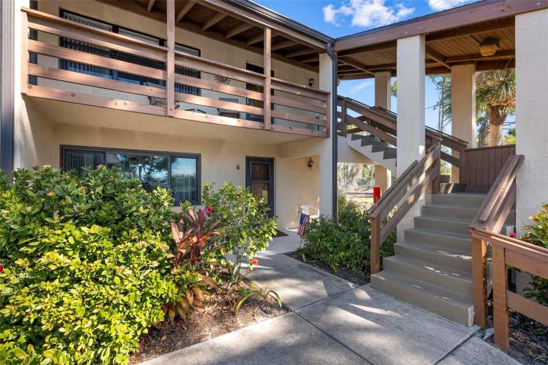 2 bedroom Condominium at 25 Quails Run Boulevard #6, Quails Run I, Englewood — photo 1