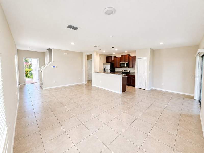 4 bedroom Single Family Residence at 7422 Evening Primrose Court, Touchstone Ph 2, Tampa — photo 3