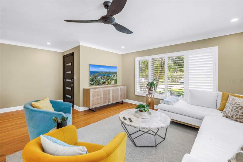 2 bedroom Single Family Residence at 200 Lamara Way, Snell Isle Brightwaters Rep Pts Of Sec 1 & 2, St Petersburg — photo 5